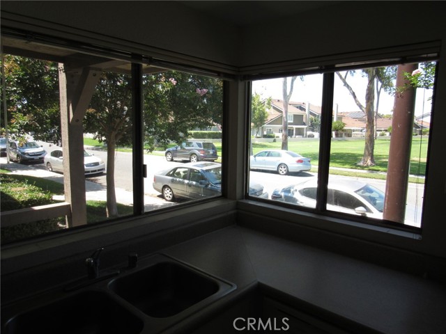 Detail Gallery Image 19 of 44 For 113 Rockwood, Irvine,  CA 92614 - 3 Beds | 2 Baths