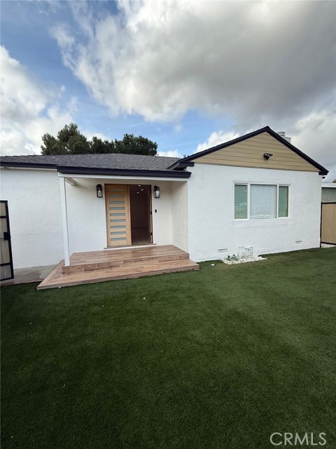 22539 Dolorosa Street, Woodland Hills CA: https://media.crmls.org/medias/64b48e65-3993-4c7b-bd9b-3f4d5b0b162b.jpg