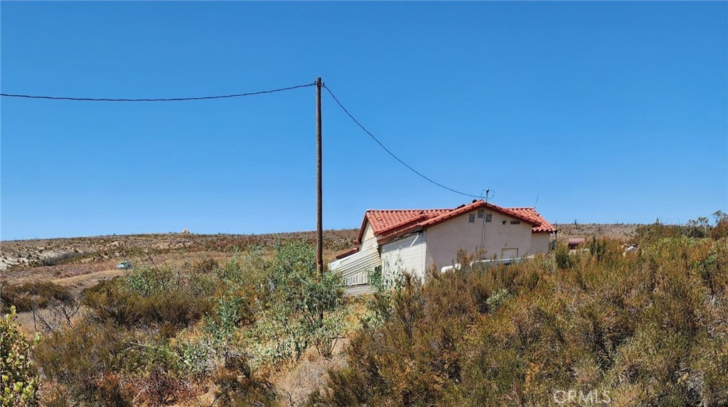 32701 Red Mountain