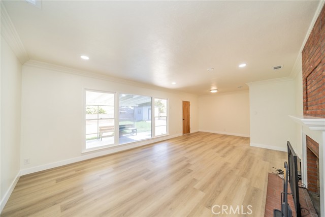 Detail Gallery Image 9 of 37 For 9676 Bolton Ave, Riverside,  CA 92503 - 3 Beds | 1 Baths