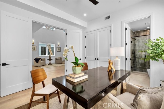 3002 Laurel Avenue, Manhattan Beach, California 90266, 5 Bedrooms Bedrooms, ,5 BathroomsBathrooms,Residential,Sold,Laurel,SB22092750