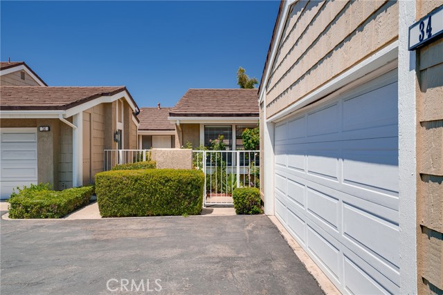 Detail Gallery Image 21 of 23 For 34 Lone #40,  Irvine,  CA 92604 - 2 Beds | 2 Baths