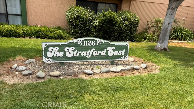 1126 Fairview Avenue, Arcadia CA: https://media.crmls.org/medias/64b6d125-372e-4e62-b0ea-0f86a4c4bc49.jpg