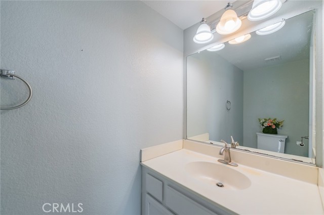 Detail Gallery Image 13 of 29 For 1955 Sierra Espadan, Perris,  CA 92571 - 3 Beds | 2/1 Baths