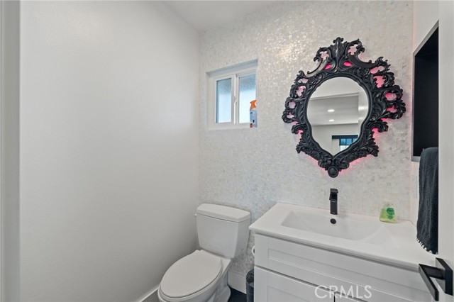 Image 34 of 43 For 2115 Kathryn Way