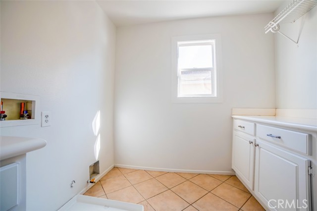 Detail Gallery Image 15 of 31 For 3653 Alhambra, Perris,  CA 92571 - 4 Beds | 3/1 Baths