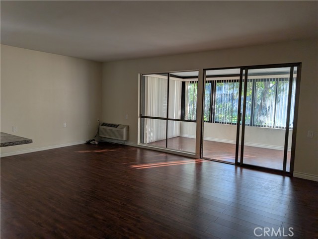 866 RONDA MENDOZA, Laguna Woods CA: https://media.crmls.org/medias/64b87a0d-b1ff-4fe7-adb3-80eff4adceb6.jpg