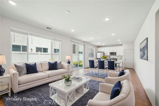 2097 Bergamot Street, Redlands CA: https://media.crmls.org/medias/64b87d16-72cb-4a5e-bdbd-72e13bb3ef3b.jpg
