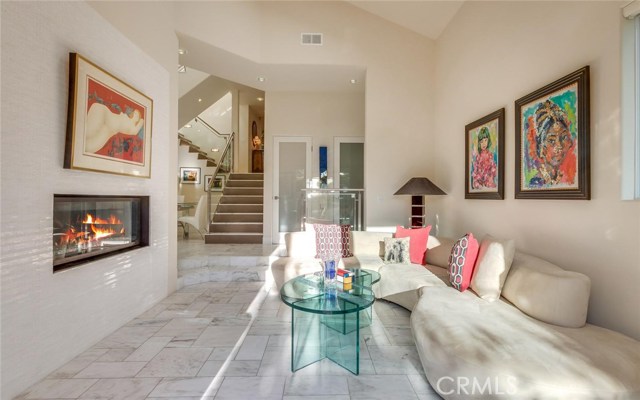 1 Tiburon Court, Manhattan Beach, California 90266, 3 Bedrooms Bedrooms, ,Residential,Sold,Tiburon,SB17005932