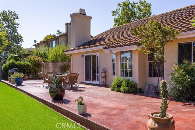 215 Meadowlark Road, Paso Robles CA: https://media.crmls.org/medias/64ba2bf2-3ba6-49e1-ba0c-f66c375f1211.jpg