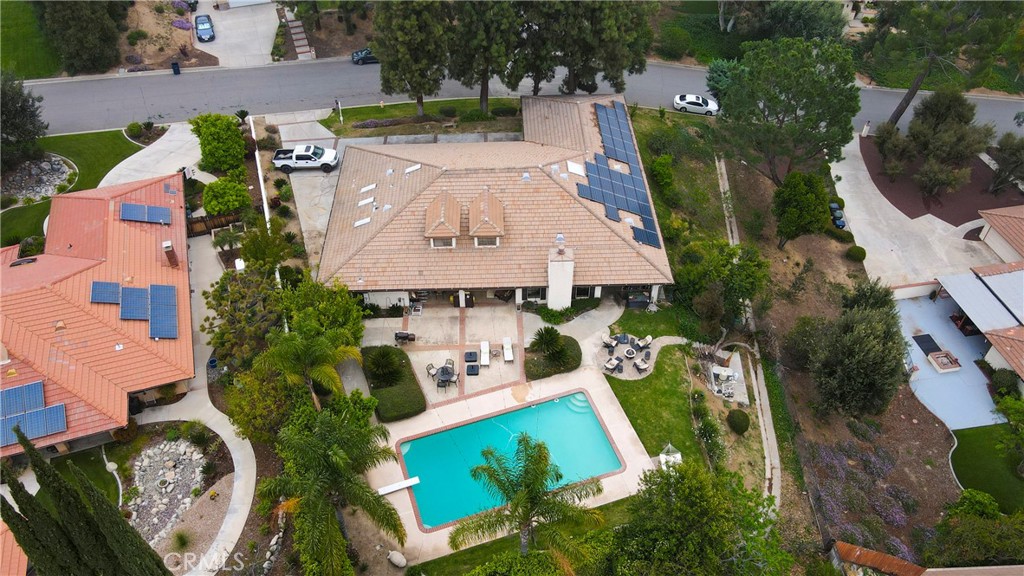 MLS #IV25073743 image #2