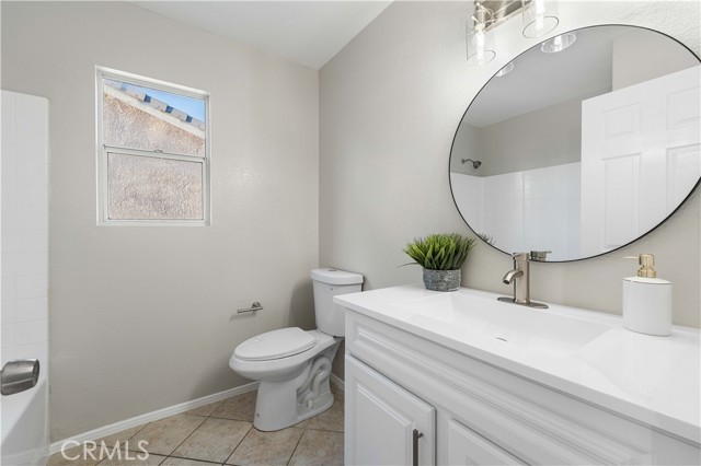 Detail Gallery Image 31 of 42 For 45620 Barham Ave, Lancaster,  CA 93534 - 5 Beds | 2/1 Baths