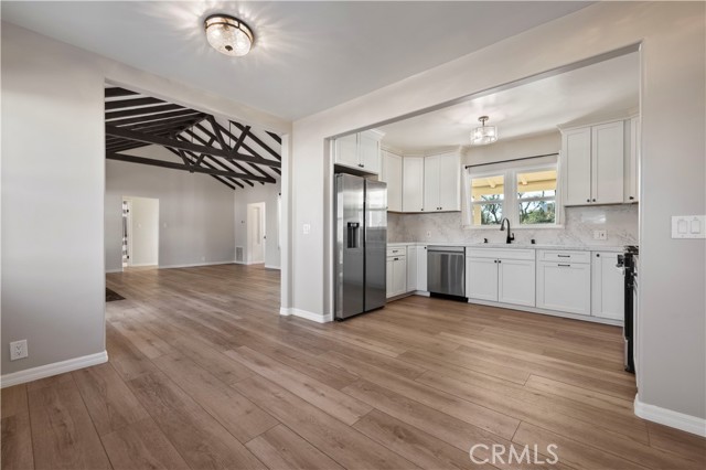 Detail Gallery Image 25 of 42 For 9816 Burnet, North Hills,  CA 91343 - 3 Beds | 2 Baths