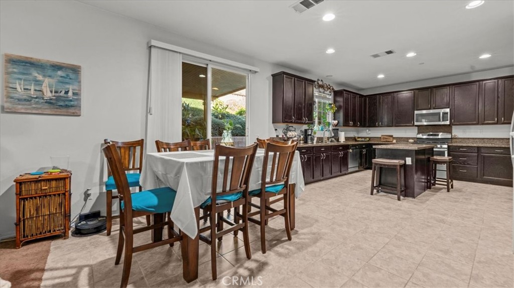 MLS #CV25267539 image #16