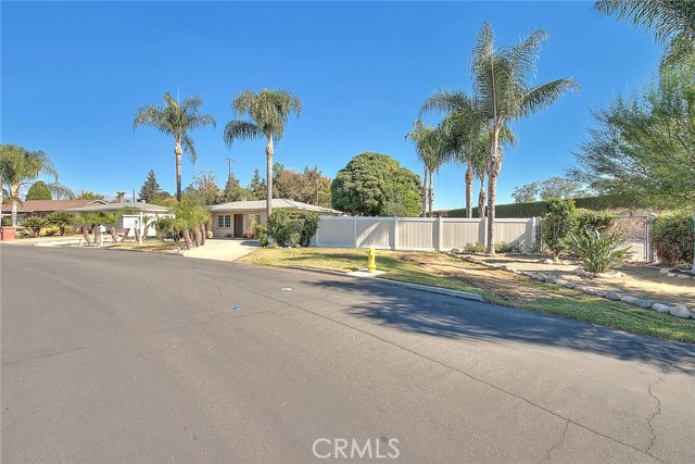 Detail Gallery Image 1 of 69 For 12357 Maxon Pl, Chino,  CA 91710 - 3 Beds | 2 Baths