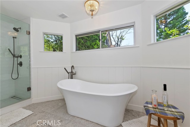 Detail Gallery Image 30 of 70 For 1211 Yellowstone Dr, Lake Arrowhead,  CA 92352 - 4 Beds | 5 Baths