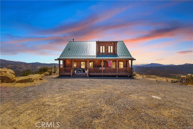Detail Gallery Image 1 of 1 For 3411 Sky Ridge, Alpine,  CA 91901 - 3 Beds | 1/1 Baths