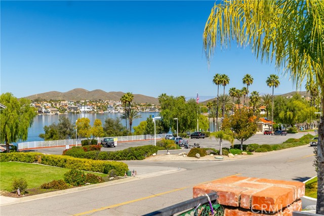 Detail Gallery Image 30 of 48 For 22081 Village Way Dr, Canyon Lake,  CA 92587 - 4 Beds | 3/1 Baths