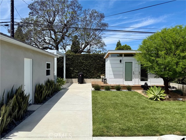 Detail Gallery Image 2 of 2 For 3231 Marber Ave, Long Beach,  CA 90808 - 2 Beds | 1 Baths