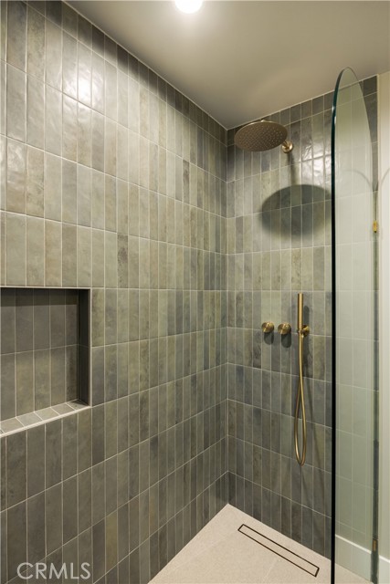 3499 San Rafael Circle, Costa Mesa CA: https://media.crmls.org/medias/64bf4968-8c8b-4f8d-8748-7ff82cab9d11.jpg