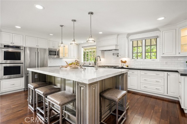 1191 La Limonar, North Tustin CA: https://media.crmls.org/medias/64bf777e-a090-4605-a12d-af9af4c255af.jpg