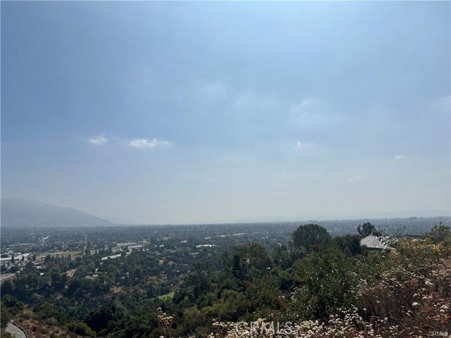 Detail Gallery Image 3 of 27 For 1525 Inverness Dr, Pasadena,  CA 91103 - – Beds | – Baths