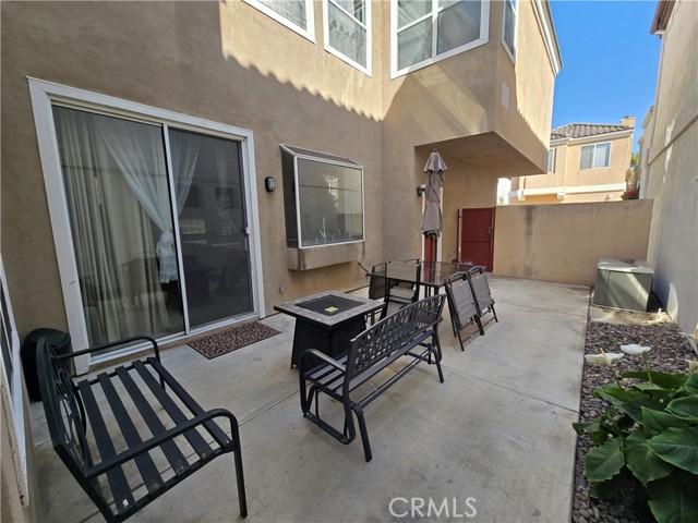 624 Goldenwest Street, Huntington Beach CA: https://media.crmls.org/medias/64bfa62e-0afc-4ef2-aee3-15db634d078d.jpg