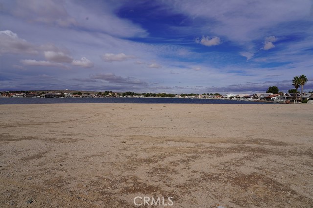 Detail Gallery Image 16 of 21 For 27160 Vista #38,  Helendale,  CA 92342 - 2 Beds | 2 Baths