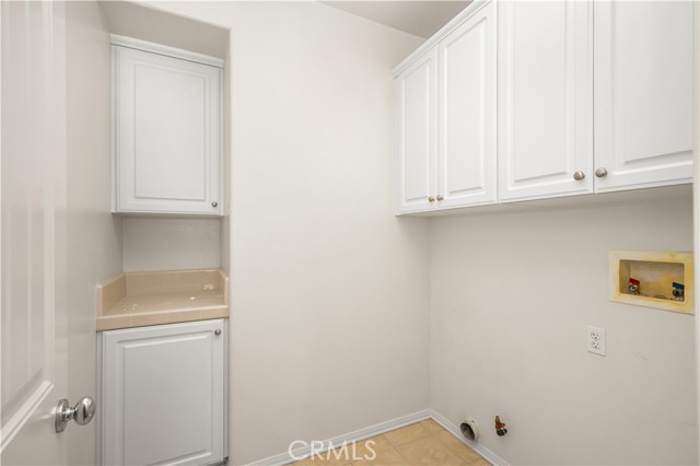 Detail Gallery Image 17 of 31 For 19946 Giovanni Ct, Yorba Linda,  CA 92886 - 3 Beds | 2/1 Baths