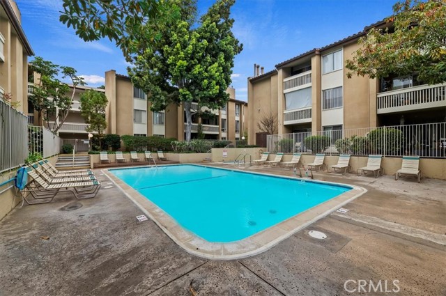 Detail Gallery Image 30 of 43 For 1801 Diamond St, San Diego,  CA 92109 - 1 Beds | 1 Baths