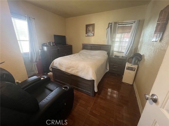 Detail Gallery Image 6 of 16 For 8323 Emerald Ave, Fontana,  CA 92335 - 2 Beds | 1 Baths