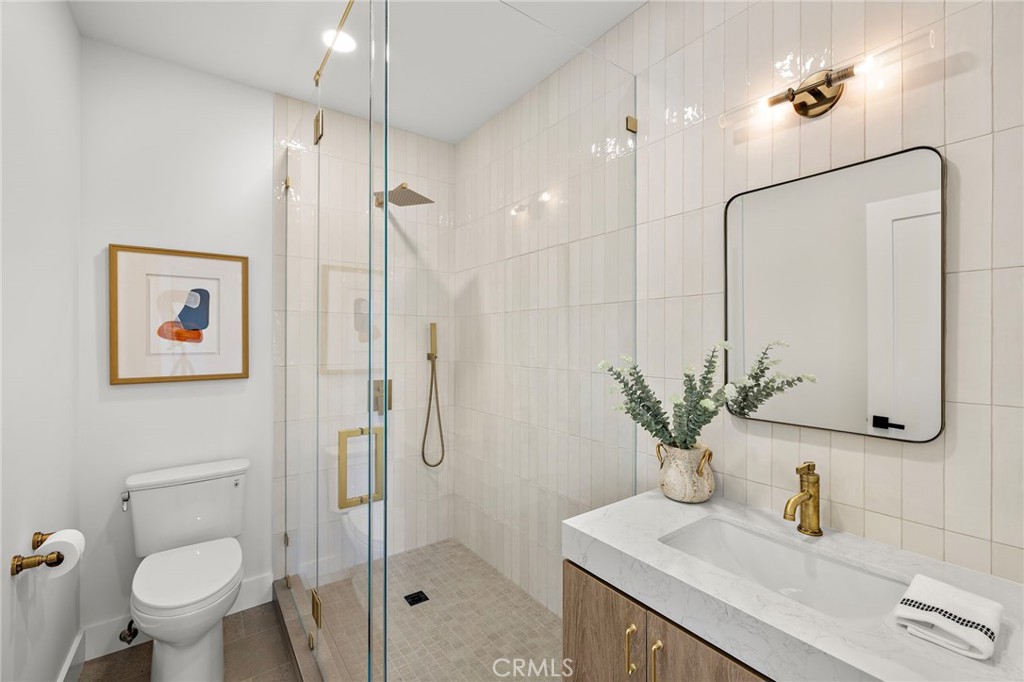 MLS #OC26165398 image #30