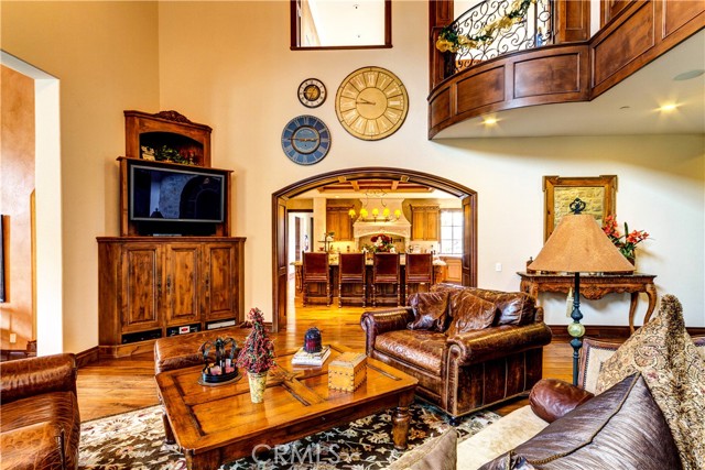 1138 Corte Tularosa, Camarillo CA: https://media.crmls.org/medias/64c3bd6b-3e89-404a-86c2-5f06deb9d925.jpg
