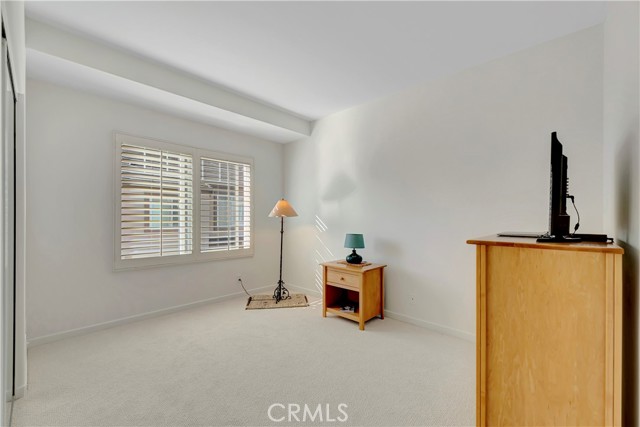 Detail Gallery Image 38 of 48 For 19328 Surfwave Dr, Huntington Beach,  CA 92648 - 3 Beds | 2/1 Baths