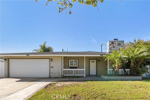 19271 Cindy Ln, Huntington Beach, CA 92646