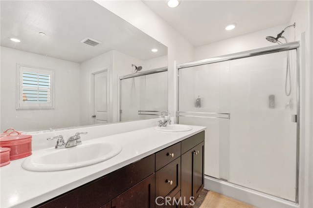 29554 Bisbee Court, Winchester CA: https://media.crmls.org/medias/64c4ff5a-e1d3-4860-a5fb-39fed72ad328.jpg