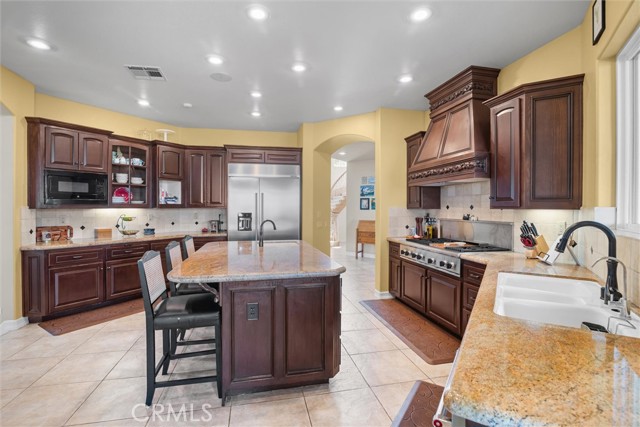 21100 Paseo Montana, Murrieta CA: https://media.crmls.org/medias/64c6b71e-9376-4ebc-9c9d-0e3f6457937c.jpg