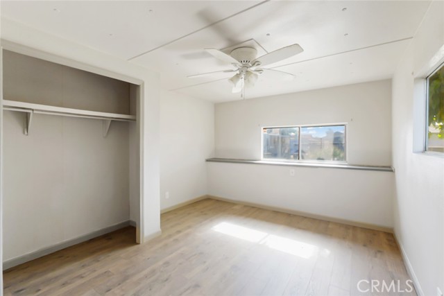 2499 E Gerard Ave, Merced CA: https://media.crmls.org/medias/64c6d8f8-2836-4de6-a192-2285f3a95442.jpg