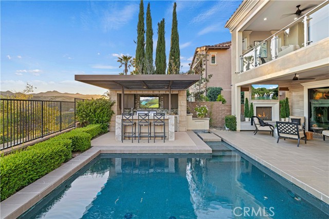 Detail Gallery Image 7 of 75 For 12031 Ricasoli Way, Porter Ranch,  CA 91326 - 5 Beds | 6 Baths