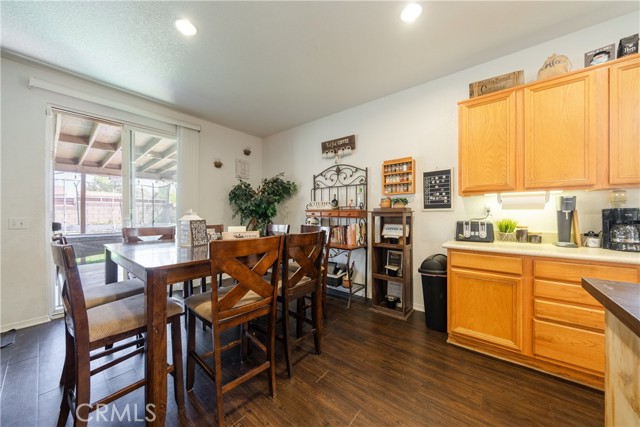 Detail Gallery Image 11 of 39 For 44328 Apache Plume St, Lancaster,  CA 93536 - 4 Beds | 2/1 Baths