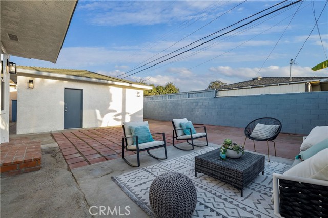 2708 Spreckels Lane, Redondo Beach, California 90278, 3 Bedrooms Bedrooms, ,2 BathroomsBathrooms,Residential,Sold,Spreckels,SB22026607