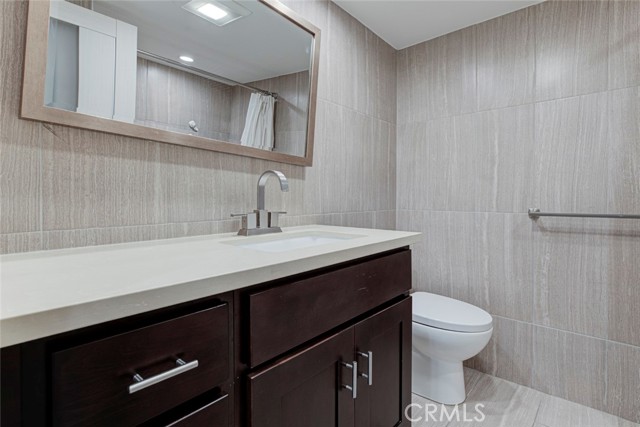 301 North Belmont Street, 308 photo 14