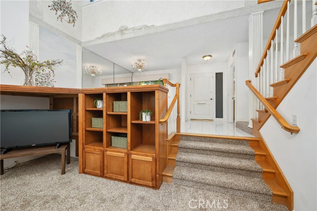 Detail Gallery Image 15 of 40 For 652 via Zapata, Riverside,  CA 92507 - 3 Beds | 2/1 Baths