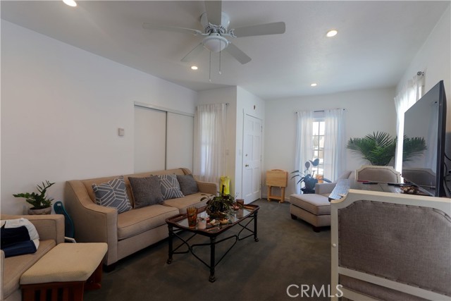 Detail Gallery Image 8 of 23 For 926 928 Newport, Long Beach,  CA 90804 - – Beds | – Baths