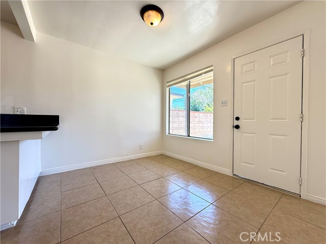 44037 Fern Avenue, Lancaster CA: https://media.crmls.org/medias/64c9cee6-4282-4764-84c5-f1c5fdd9d07a.jpg
