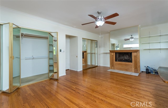 10109 Parr Avenue, Sunland CA: https://media.crmls.org/medias/64ca7d58-77f5-4ba7-83c3-da55e8c31ea3.jpg