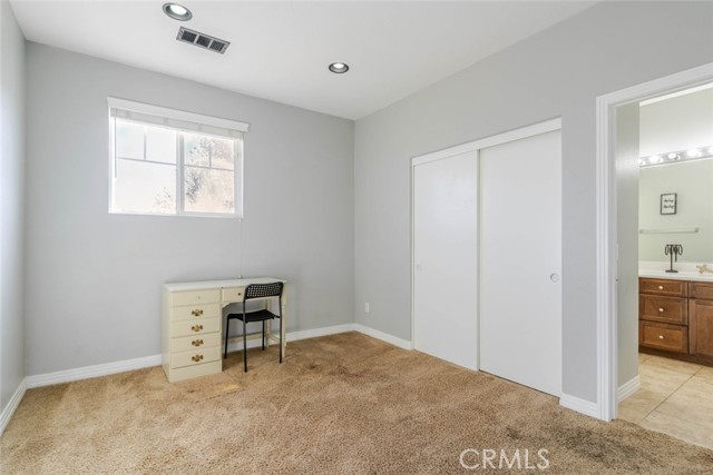 Detail Gallery Image 26 of 41 For 6059 Brentwood Ave, Lancaster,  CA 93536 - 7 Beds | 4 Baths