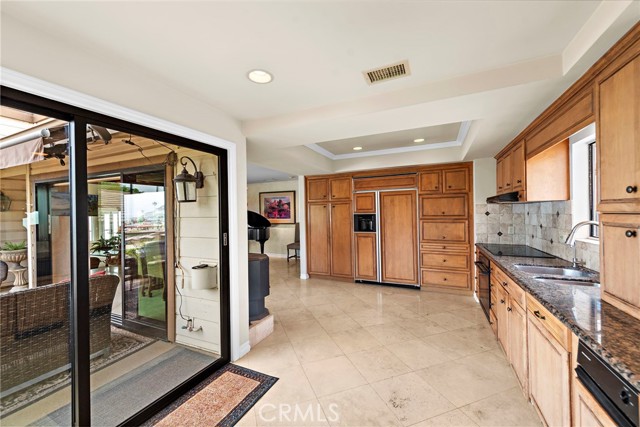 Image 21 of 38 For 408 Pasadena Court L