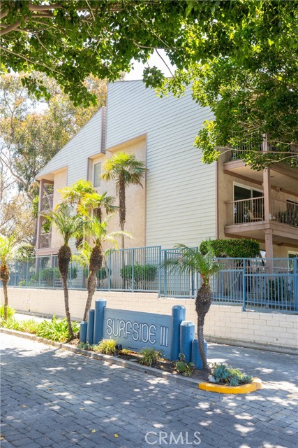 611 Lighthouse Way, Port Hueneme CA: https://media.crmls.org/medias/64cc2d95-68e5-4c7c-8e2e-64563eef3d9f.jpg
