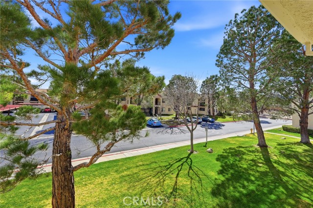 Detail Gallery Image 34 of 38 For 2554 Olive Dr #66,  Palmdale,  CA 93550 - 2 Beds | 2 Baths